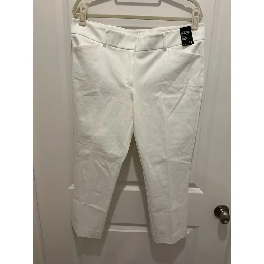 New York & Company Audrey Slim Leg Crop Women's 4 Way Stretch Size 14 White NWT - Picture 1 of 12